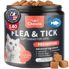 Flea and tick chews for cats with salmon flavor – 140 soft chews.